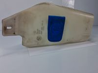 Beh�lter Scheibenwaschanlage <br>VW POLO COUPE (80, 86C) 1.3 CAT